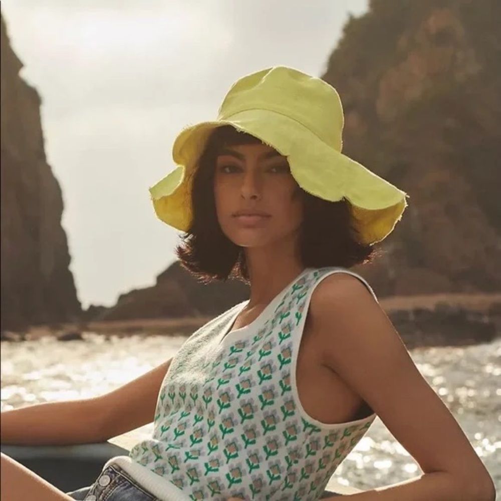 Anthropologie Flower Canvas Bucket Hat one size